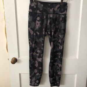 Athleta Camo 7/8 Tights